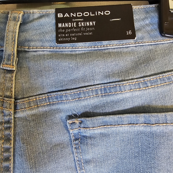 2/$20 Bandolino 16 Skinny Jeans - Picture 3 of 7